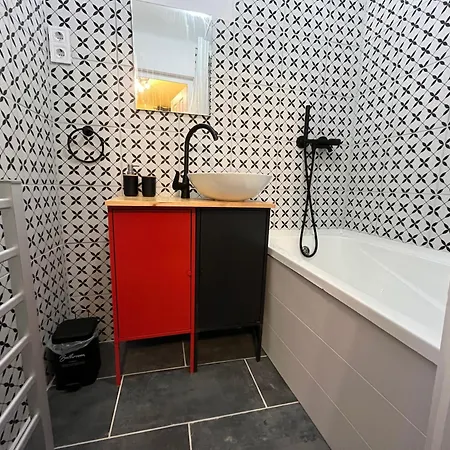 Apartment Porta Pink