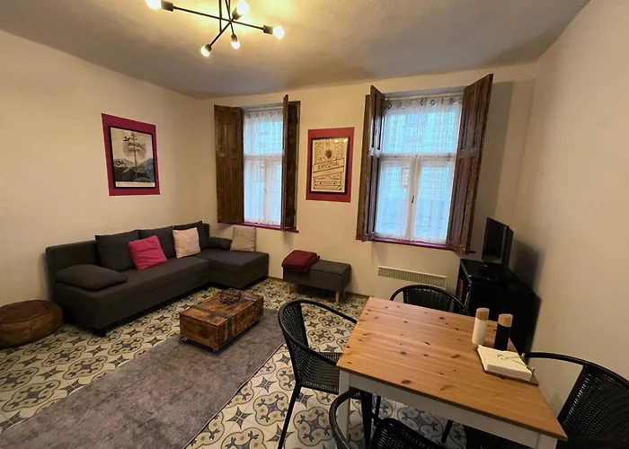 Porta Pink Apartment